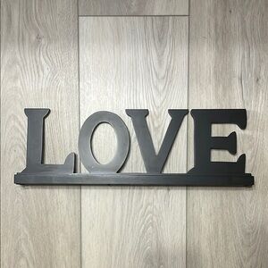 3D LOVE Sign